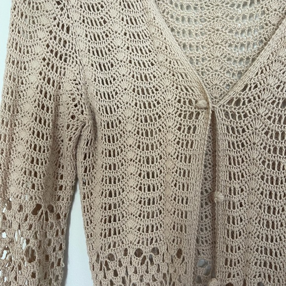 Boho Style Knit Cardigan - Picture 5 of 10